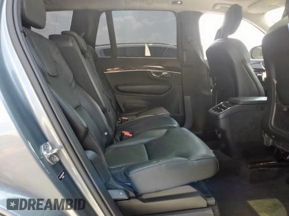 ✅ 2016 Volvo XC90 T6 Momentum • VIN: YV4A22PK6G1076907 • Лот: 81014365. Опубликован ранее на Copart с пробегом 185 676 миль. Бесплатный доступ к архиву аукционных продаж из США и подробный отчёт об истории автомобиля на DreamBid. Изображение 11.