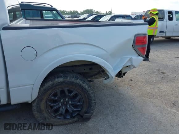 ✅ 2010 Ford F-150 XL • VIN: 1FTEW1C89AKE45578 • Lot: 42529317. Listed on IAAI with 209,669 mi. Free auction sales archive from the USA and detailed vehicle history report at DreamBid. Image 6.