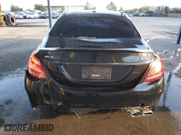 ✅ 2016 Mercedes-Benz C 63 S AMG • VIN: 55SWF8HB2GU113164 • Lot: 43981135. Listed on Copart with 36,644 mi. Free auction sales archive from the USA and detailed vehicle history report at DreamBid. Image 6.