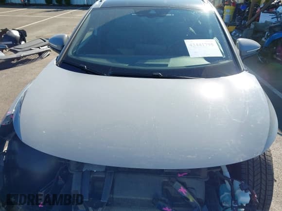 ✅ 2022 Volkswagen ID.4 Pro S • VIN: WVGTMPE2XNP047163 • Lot: 43441795. Listed on IAAI with 30,959 mi. Free auction sales archive from the USA and detailed vehicle history report at DreamBid. Image 10.