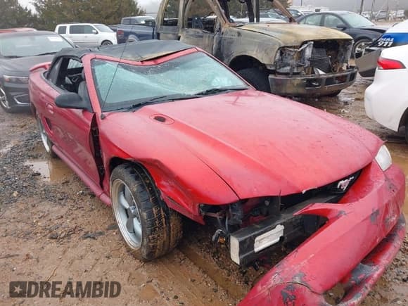✅ 1994 Ford Mustang • VIN: 1FALP45T5RF218731 • Lot: 41569318. Listed on IAAI with 134,577 mi. Free auction sales archive from the USA and detailed vehicle history report at DreamBid. Image 1.