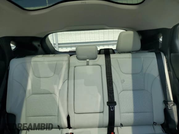 ✅ 2025 Ford Mustang Mach-E Premium • VIN: 3FMTK3SU3SMA03611 • Lot: 66696615. Wystawiony na Copart z przebiegiem 3 502 mil. Bezpłatny archiwum sprzedaży aukcyjnych z USA i szczegółowy raport historii pojazdu na DreamBid. Zdjęcie 10.