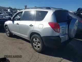 ✅ 2007 Toyota RAV4 • VIN: JTMBD33V575084447 • Лот: 43806382. Опубликован ранее на IAAI с пробегом 123 578 миль. Бесплатный доступ к архиву аукционных продаж из США и подробный отчёт об истории автомобиля на DreamBid. Изображение 3.