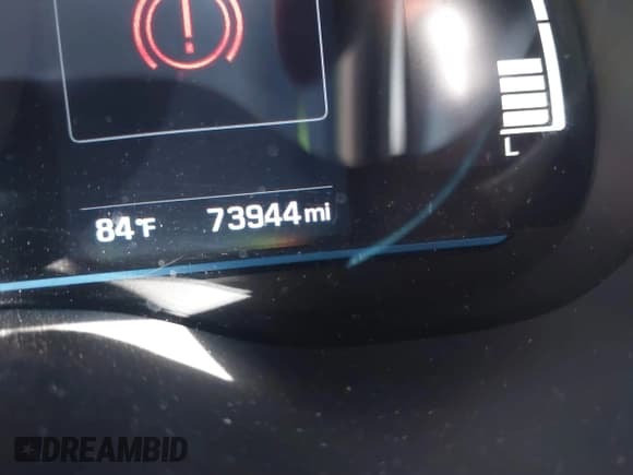 ✅ 2018 Hyundai Ioniq Blue • VIN: KMHC65LC8JU062766 • Lot: 41478341. Wystawiony na IAAI z przebiegiem 73 944 mil. Bezpłatny archiwum sprzedaży aukcyjnych z USA i szczegółowy raport historii pojazdu na DreamBid. Zdjęcie 7.