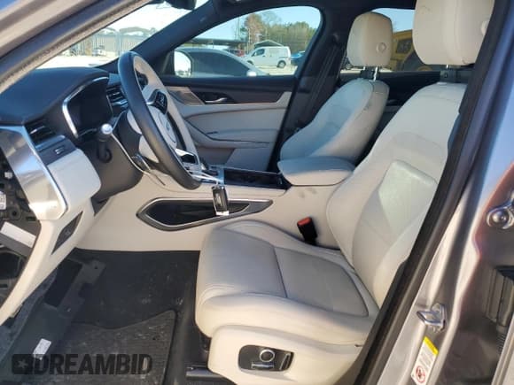 ✅ 2022 Jaguar F-Pace S • VIN: SADCJ2EX5NA697487 • Lot: 45748795. Listed on Copart with 14,103 mi. Free auction sales archive from the USA and detailed vehicle history report at DreamBid. Image 7.