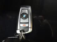 ✅ 2014 BMW 7 Series ALPINA B7 xDrive • VIN: WBAYF8C53ED141858 • Lot: 40987098. Wystawiony na IAAI z przebiegiem 128 404 mil. Bezpłatny archiwum sprzedaży aukcyjnych z USA i szczegółowy raport historii pojazdu na DreamBid. Zdjęcie 11.