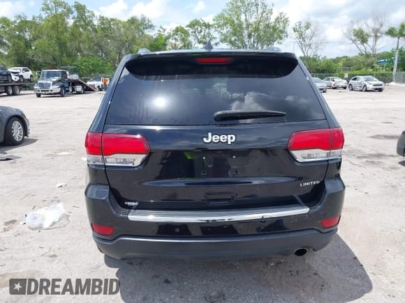 ✅ 2020 Jeep Grand Cherokee Limited • VIN: 1C4RJEBG6LC295152 • Lot: 42670230. Listed on IAAI with 136,633 mi. Free auction sales archive from the USA and detailed vehicle history report at DreamBid. Image 16.