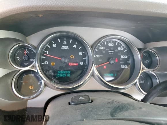 ✅ 2007 Chevrolet Silverado 2500HD 1LT • VIN: 1GCHK24K07E506784 • Lot: 85856295. Wystawiony na Copart z przebiegiem 153 035 mil. Bezpłatny archiwum sprzedaży aukcyjnych z USA i szczegółowy raport historii pojazdu na DreamBid. Zdjęcie 9.