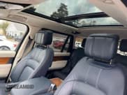 ✅ 2018 Land Rover Range Rover • VIN: SALGS5RE1JA388333 • Лот: 84897194. Опубликован ранее на Copart с пробегом 136 191 миль. Бесплатный доступ к архиву аукционных продаж из США и подробный отчёт об истории автомобиля на DreamBid. Изображение 9.