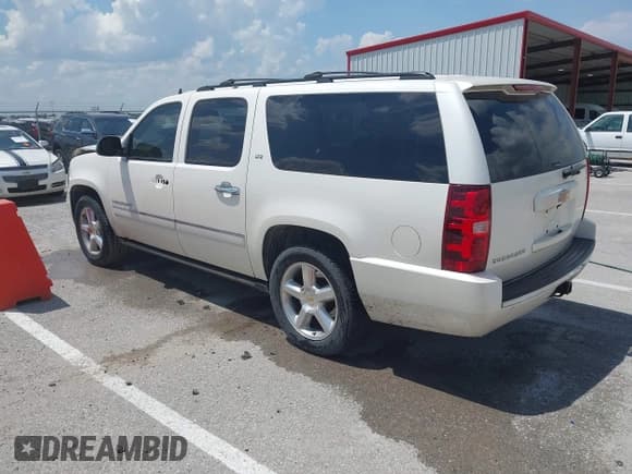 ✅ 2009 Chevrolet Suburban LTZ • VIN: 1GNFC36J79R292877 • Лот: 42577573. Опубликован ранее на IAAI с пробегом 209 101 миль. Бесплатный доступ к архиву аукционных продаж из США и подробный отчёт об истории автомобиля на DreamBid. Изображение 3.