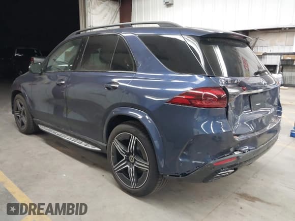 ✅ 2024 Mercedes-Benz GLE 450 • VIN: 4JGFB5KBXRB218833 • Lot: 43097920. Wystawiony na IAAI z przebiegiem 3 360 mil. Bezpłatny archiwum sprzedaży aukcyjnych z USA i szczegółowy raport historii pojazdu na DreamBid. Zdjęcie 3.