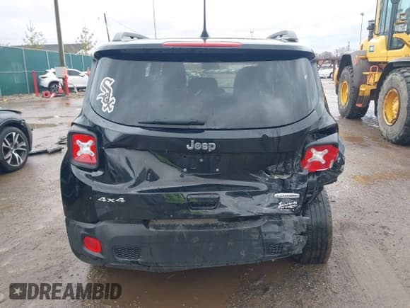 ✅ 2019 Jeep Renegade Latitude • VIN: ZACNJBBB6KPK42718 • Lot: 41519264. Listed on IAAI with 146,669 mi. Free auction sales archive from the USA and detailed vehicle history report at DreamBid. Image 16.