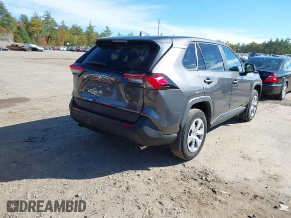 ✅ 2023 Toyota RAV4 LE • VIN: 2T3H1RFV5PW261217 • Лот: 43452342. Опубликован ранее на IAAI с пробегом 55 819 миль. Бесплатный доступ к архиву аукционных продаж из США и подробный отчёт об истории автомобиля на DreamBid. Изображение 4.