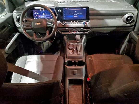 ✅ 2024 Chevrolet Colorado 2WD Work Truck • VIN: 1GCGSBEC2R1235949 • Lot: 94358115. Listed on Copart with 21,989 mi. Free auction sales archive from the USA and detailed vehicle history report at DreamBid. Image 8.