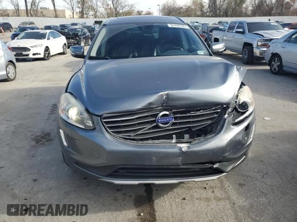 ✅ 2017 Volvo XC60 Inscription • VIN: YV449MRU2H2114311 • Lot: 92499705. Wystawiony na Copart z przebiegiem 166 797 mil. Bezpłatny archiwum sprzedaży aukcyjnych z USA i szczegółowy raport historii pojazdu na DreamBid. Zdjęcie 5.