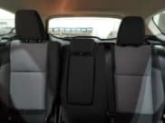 ✅ 2017 Ford Escape SE • VIN: 1FMCU9GD0HUE28505 • Lot: 93094845. Wystawiony na Copart z przebiegiem 103 387 mil. Bezpłatny archiwum sprzedaży aukcyjnych z USA i szczegółowy raport historii pojazdu na DreamBid. Zdjęcie 10.