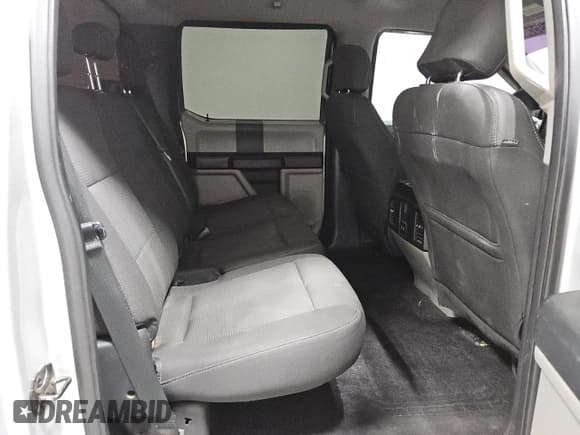 ✅ 2017 Ford F-150 XL • VIN: 1FTEW1CP4HKD19159 • Lot: 86695565. Listed on Copart with 217,977 mi. Free auction sales archive from the USA and detailed vehicle history report at DreamBid. Image 10.