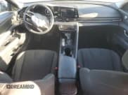 ✅ 2022 Hyundai Elantra SEL • VIN: 5NPLS4AG3NH077109 • Lot: 86480105. Listed on Copart with 33,948 mi. Free auction sales archive from the USA and detailed vehicle history report at DreamBid. Image 8.