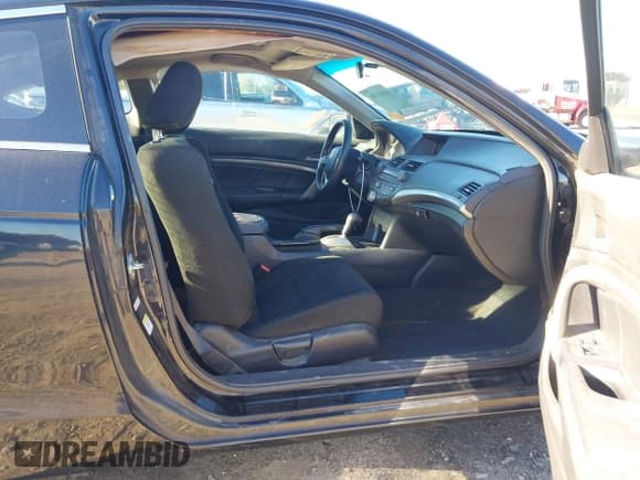 ✅ 2011 Honda Accord EX • VIN: 1HGCS1B70BA014275 • Лот: 43616780. Опубликован ранее на IAAI с пробегом 295 116 миль. Бесплатный доступ к архиву аукционных продаж из США и подробный отчёт об истории автомобиля на DreamBid. Изображение 5.