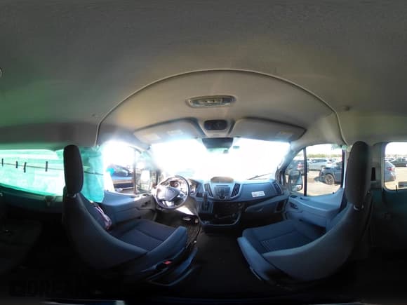 ✅ 2017 Ford Transit XL • VIN: 1FBZX2YM9HKB04870 • Lot: 41508487. Wystawiony na IAAI z przebiegiem 105 714 mil. Bezpłatny archiwum sprzedaży aukcyjnych z USA i szczegółowy raport historii pojazdu na DreamBid. Zdjęcie 18.