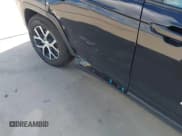 ✅ 2024 Jeep Grand Cherokee Limited • VIN: 1C4RJGBG3RC158318 • Лот: 43673377. Опубликован ранее на IAAI с пробегом 4 827 миль. Бесплатный доступ к архиву аукционных продаж из США и подробный отчёт об истории автомобиля на DreamBid. Изображение 18.