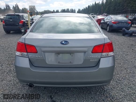 ✅ 2011 Subaru Legacy Premium Power Moon • VIN: 4S3BMBG6XB3252309 • Lot: 43302006. Listed on IAAI with 115,484 mi. Free auction sales archive from the USA and detailed vehicle history report at DreamBid. Image 16.
