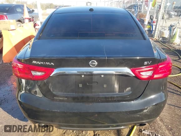 ✅ 2017 Nissan Maxima SV • VIN: 1N4AA6AP9HC386949 • Lot: 43624149. Listed on IAAI with 176,371 mi. Free auction sales archive from the USA and detailed vehicle history report at DreamBid. Image 16.