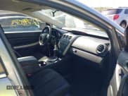 ✅ 2012 Mazda CX-7 i SV • VIN: JM3ER2A56C0414042 • Lot: 42798073. Wystawiony na IAAI z przebiegiem 71 199 mil. Bezpłatny archiwum sprzedaży aukcyjnych z USA i szczegółowy raport historii pojazdu na DreamBid. Zdjęcie 5.