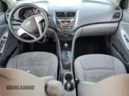 ✅ 2017 Hyundai Accent SE • VIN: KMHCT4AE6HU205053 • Лот: 73029084. Опубликован ранее на Copart с пробегом 143 186 миль. Бесплатный доступ к архиву аукционных продаж из США и подробный отчёт об истории автомобиля на DreamBid. Изображение 8.