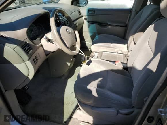 2005 Toyota Sienna LE z VIN 5TDZA23C55S353585, wystawiony jako Copart lot #89558335 z przebiegiem 89 759 mil mil oraz Szkoda całkowita • Salvage title. Historia ofert i sprzedaży dostępna na DreamBid. Obrazek 7.