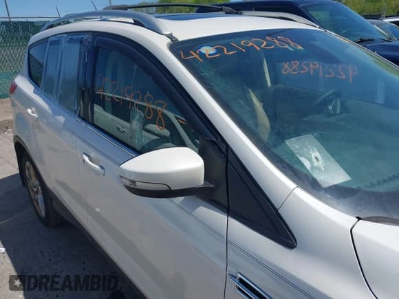 ✅ 2015 Ford Escape Titanium • VIN: 1FMCU0J91FUA50191 • Lot: 42219288. Listed on IAAI with 159,886 mi. Free auction sales archive from the USA and detailed vehicle history report at DreamBid. Image 6.