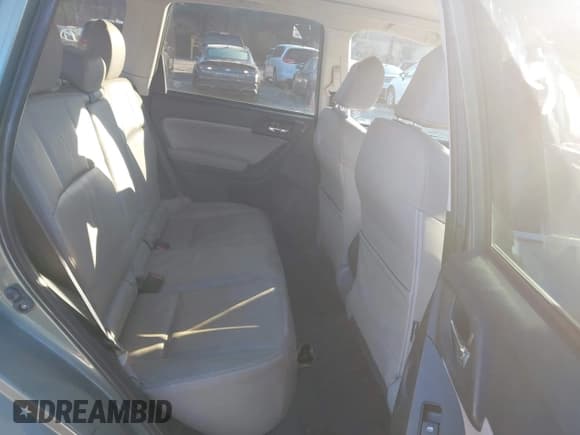✅ 2015 Subaru Forester Touring • VIN: JF2SJAUC7FH588703 • Lot: 43680535. Listed on IAAI with 234,995 mi. Free auction sales archive from the USA and detailed vehicle history report at DreamBid. Image 8.