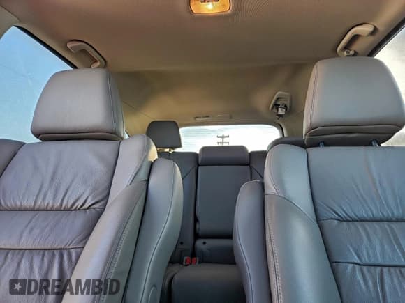 ✅ 2014 Honda CR-V EX-L • VIN: 2HKRM3H77EH552359 • Лот: 93198195. Опубликован ранее на Copart с пробегом 130 773 миль. Бесплатный доступ к архиву аукционных продаж из США и подробный отчёт об истории автомобиля на DreamBid. Изображение 10.