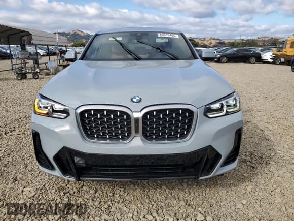 ✅ 2025 BMW X4 xDrive30i • VIN: 5UX33DT07S9150806 • Lot: 80510465. Listed on Copart with 126 mi. Free auction sales archive from the USA and detailed vehicle history report at DreamBid. Image 5.