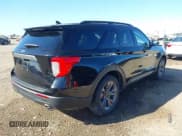 ✅ 2023 Ford Explorer XLT • VIN: 1FMSK7DH9PGA48234 • Lot: 41739825. Wystawiony na IAAI z przebiegiem 35 899 mil. Bezpłatny archiwum sprzedaży aukcyjnych z USA i szczegółowy raport historii pojazdu na DreamBid. Zdjęcie 4.