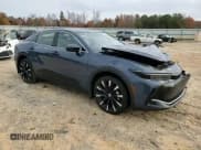 ✅ 2025 Toyota Crown Platinum • VIN: JTDAFAAF3S3012270 • Lot: 91422955. Wystawiony na Copart z przebiegiem 16 885 mil. Bezpłatny archiwum sprzedaży aukcyjnych z USA i szczegółowy raport historii pojazdu na DreamBid. Zdjęcie 13.