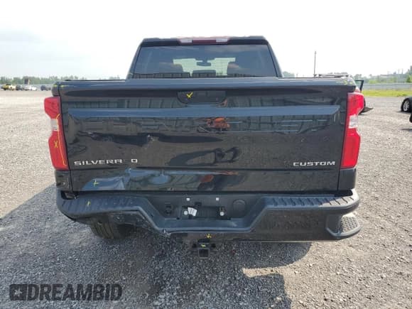 ✅ 2021 Chevrolet Silverado 1500 Custom • VIN: 1GCPYBEK1MZ210699 • Lot: 64055475. Wystawiony na Copart z przebiegiem 68 929 mil. Bezpłatny archiwum sprzedaży aukcyjnych z USA i szczegółowy raport historii pojazdu na DreamBid. Zdjęcie 6.