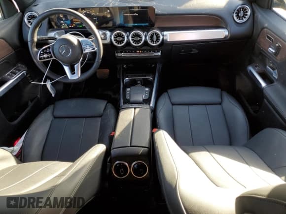 ✅ 2023 Mercedes-Benz EQB 300 • VIN: W1N9M0KB4PN012684 • Lot: 79766554. Wystawiony na Copart z przebiegiem 30 487 mil. Bezpłatny archiwum sprzedaży aukcyjnych z USA i szczegółowy raport historii pojazdu na DreamBid. Zdjęcie 8.