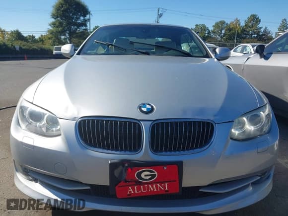 ✅ 2011 BMW 3 Series 335i • VIN: WBADX7C50BE742771 • Lot: 43460851. Wystawiony na IAAI z przebiegiem 51 830 mil. Bezpłatny archiwum sprzedaży aukcyjnych z USA i szczegółowy raport historii pojazdu na DreamBid. Zdjęcie 12.