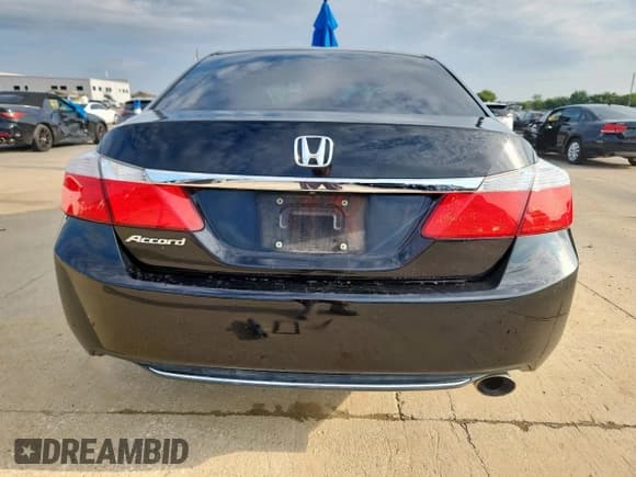 ✅ 2014 Honda Accord LX • VIN: 1HGCR2F36EA191510 • Лот: 70729365. Опубликован ранее на Copart с пробегом 113 361 миль. Бесплатный доступ к архиву аукционных продаж из США и подробный отчёт об истории автомобиля на DreamBid. Изображение 6.