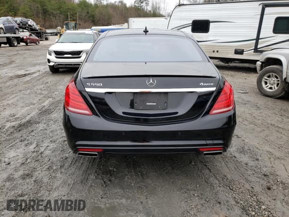 ✅ 2015 Mercedes-Benz S 550 • VIN: WDDUG8FB6FA200314 • Лот: 68291942. Опубликован ранее на Copart с пробегом 50 770 миль. Бесплатный доступ к архиву аукционных продаж из США и подробный отчёт об истории автомобиля на DreamBid. Изображение 6.