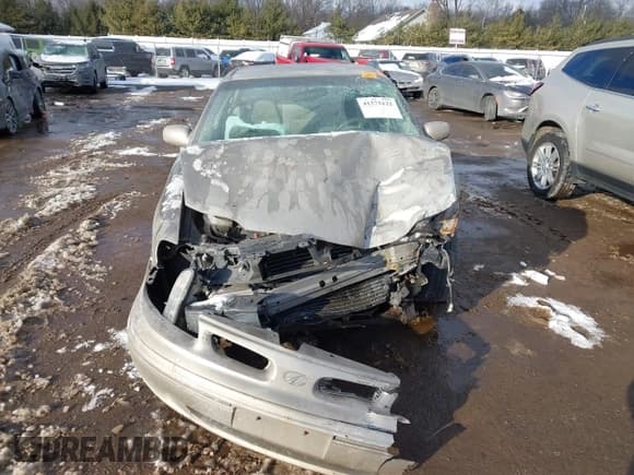 ✅ 1998 Oldsmobile Cutlass GL • VIN: 1G3NB52M9W6300607 • Lot: 41575122. Wystawiony na IAAI z przebiegiem Nie podano. Bezpłatny archiwum sprzedaży aukcyjnych z USA i szczegółowy raport historii pojazdu na DreamBid. Zdjęcie 12.
