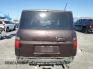 ✅ 2008 Honda Element SC • VIN: 5J6YH18948L003069 • Лот: 87273245. Опубликован ранее на Copart с пробегом 89 340 миль. Бесплатный доступ к архиву аукционных продаж из США и подробный отчёт об истории автомобиля на DreamBid. Изображение 6.