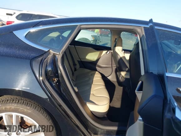 ✅ 2013 Tesla Model S Performance • VIN: 5YJSA1DP1DFP14021 • Lot: 43345298. Listed on IAAI with 166,100 mi. Free auction sales archive from the USA and detailed vehicle history report at DreamBid. Image 8.