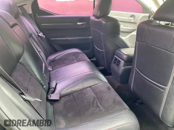 2008 Dodge Charger SRT-8 с VIN 2B3LA73W08H150301, выставлен на аукционе Copart как лот 85642474 с пробегом 15 259 миль миль и Чистый • Clean title. История ставок и продаж доступна на DreamBid. Изображение 6.