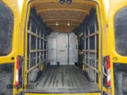 ✅ 2023 Ford Transit Cargo • VIN: 1FTBR1X81PKA73943 • Лот: 60577215. Опубликован ранее на Copart с пробегом 74 975 миль. Бесплатный доступ к архиву аукционных продаж из США и подробный отчёт об истории автомобиля на DreamBid. Изображение 10.