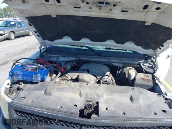 2012 Chevrolet Silverado 1500 Work Truck z VIN 1GCRCPEAXCZ102687, wystawiony jako IAAI lot #42109508 z przebiegiem 304 868 mil mil oraz . Historia ofert i sprzedaży dostępna na DreamBid. Obrazek 10.