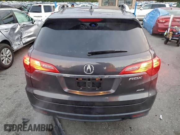 ✅ 2015 Acura RDX • VIN: 5J8TB4H35FL009797 • Лот: 94792255. Опубликован ранее на Copart с пробегом 98 482 миль. Бесплатный доступ к архиву аукционных продаж из США и подробный отчёт об истории автомобиля на DreamBid. Изображение 6.