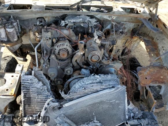 ✅ 2006 Chevrolet Silverado 2500HD LT1 • VIN: 1GCHC23276F122864 • Лот: 71861745. Опубликован ранее на Copart с пробегом Не указан. Бесплатный доступ к архиву аукционных продаж из США и подробный отчёт об истории автомобиля на DreamBid. Изображение 11.