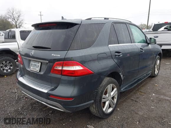 ✅ 2012 Mercedes-Benz M 350 • VIN: 4JGDA5HB6CA025416 • Лот: 43546437. Опубликован ранее на IAAI с пробегом 115 757 миль. Бесплатный доступ к архиву аукционных продаж из США и подробный отчёт об истории автомобиля на DreamBid. Изображение 4.